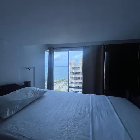 Apartamento Edificio Atlantis Y Conquistador *